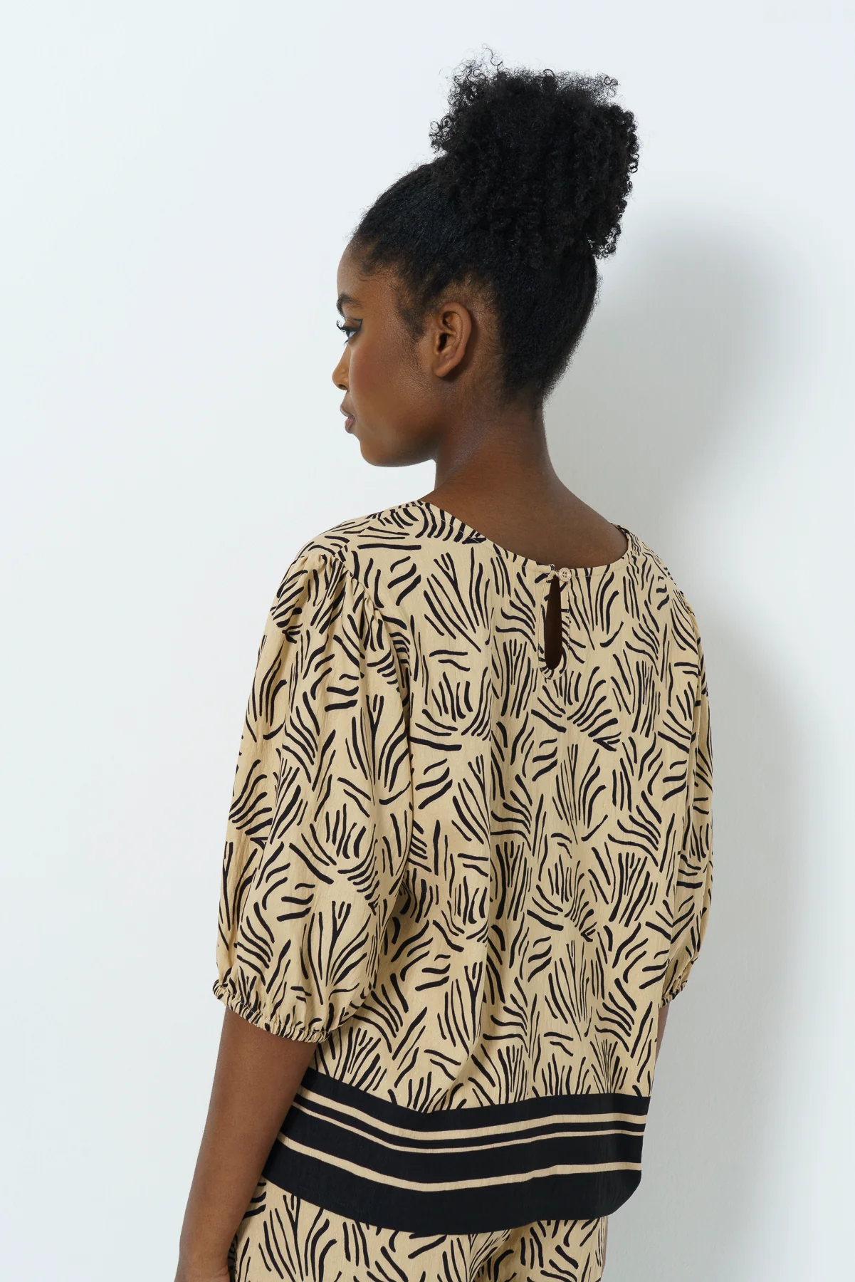 Bubble Sleeve Top - Image 3