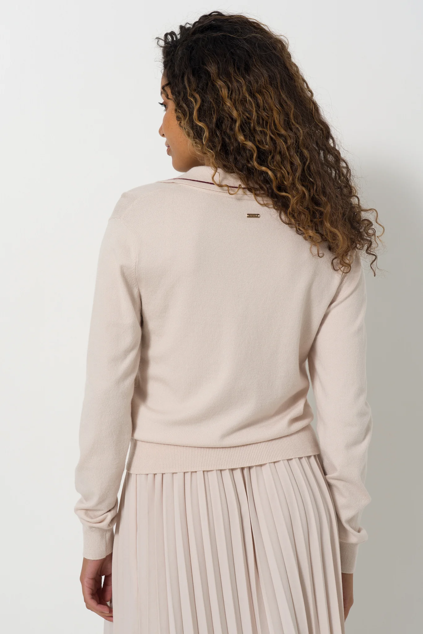 Split Collar Jumper - Image 5